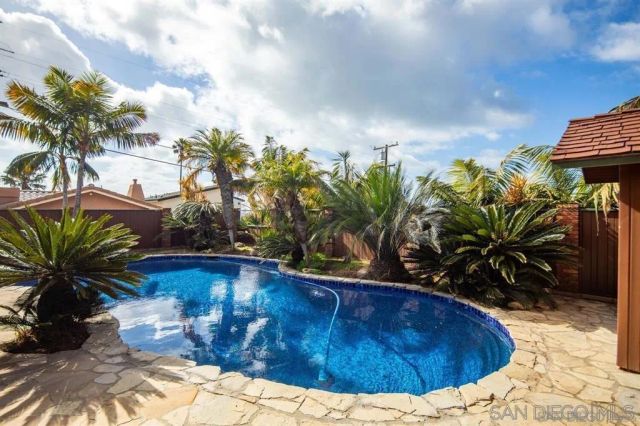 936 Cornish Dr, San Diego, CA 92107