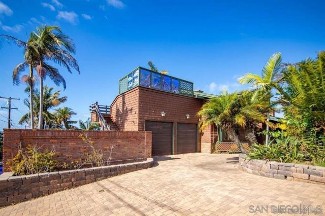 936 Cornish Dr, San Diego, CA 92107