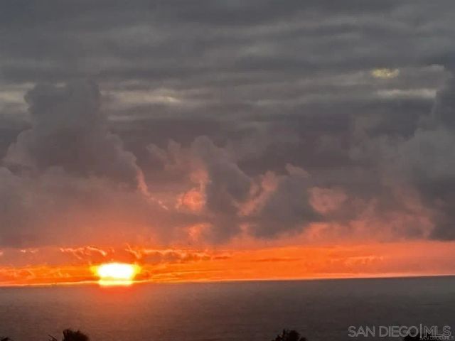 936 Cornish Dr, San Diego, CA 92107