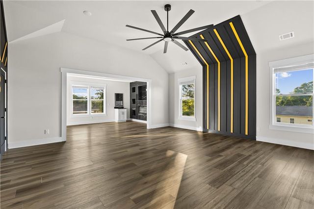392 Price Place, Norcross, GA 30071