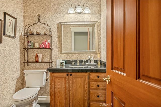 490 Bay View Court, Lake Arrowhead, CA 92352