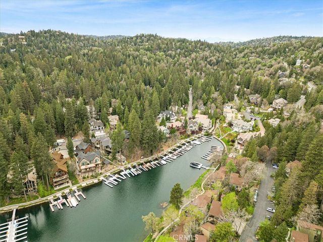 490 Bay View Court, Lake Arrowhead, CA 92352
