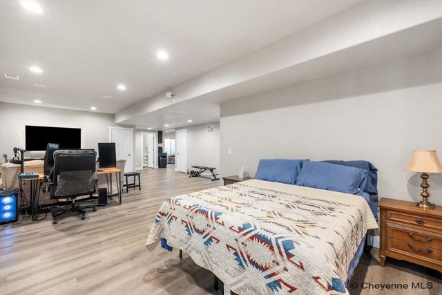 1110 HESS AVE, Cheyenne, WY 82001