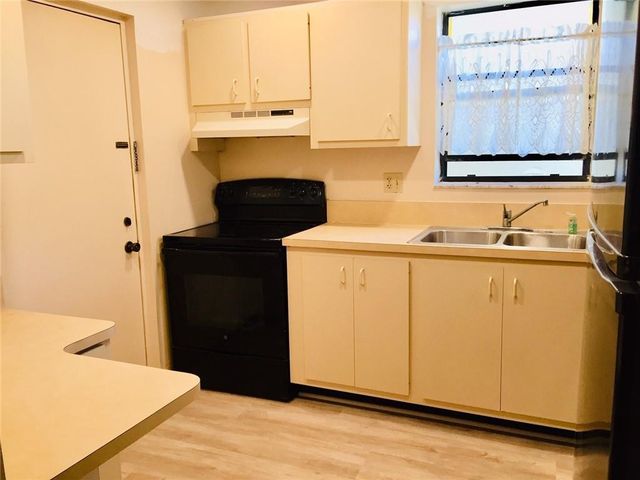 2316 S Cypress Bend Drive 220, Pompano Beach, FL 33069
