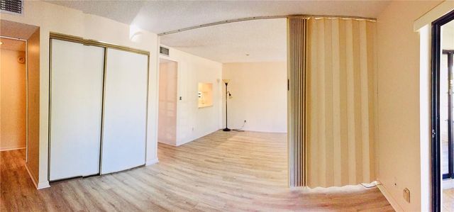 2316 S Cypress Bend Drive 220, Pompano Beach, FL 33069