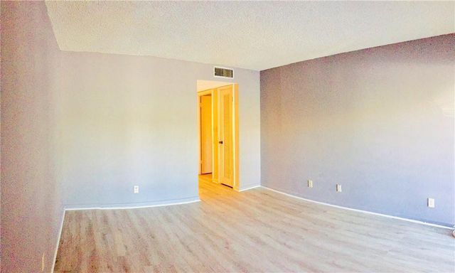 2316 S Cypress Bend Drive 220, Pompano Beach, FL 33069