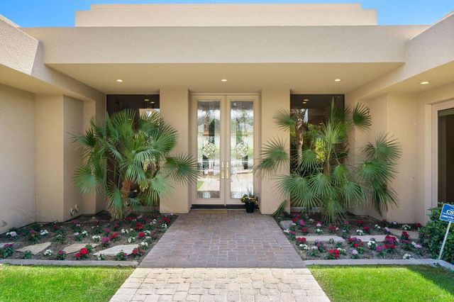 155 Waterford Circle, Rancho Mirage, CA 92270