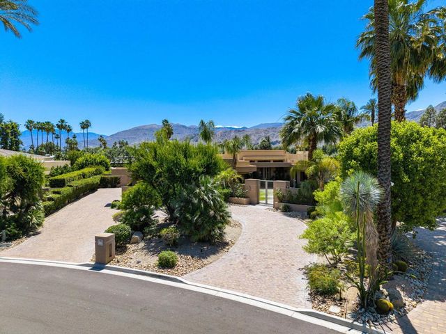 155 Waterford Circle, Rancho Mirage, CA 92270