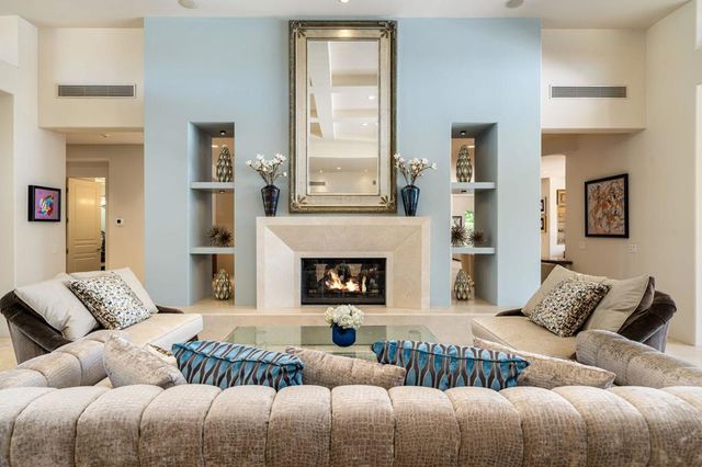155 Waterford Circle, Rancho Mirage, CA 92270