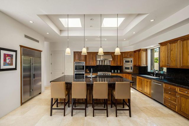 155 Waterford Circle, Rancho Mirage, CA 92270