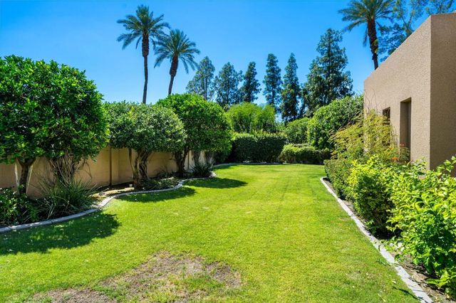 155 Waterford Circle, Rancho Mirage, CA 92270