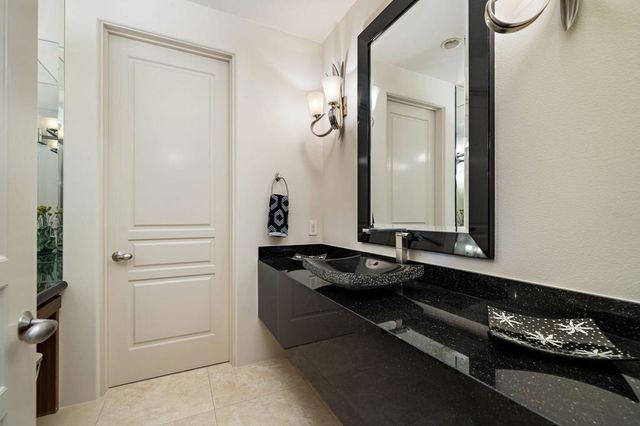 155 Waterford Circle, Rancho Mirage, CA 92270