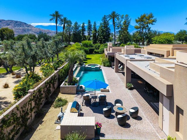 155 Waterford Circle, Rancho Mirage, CA 92270