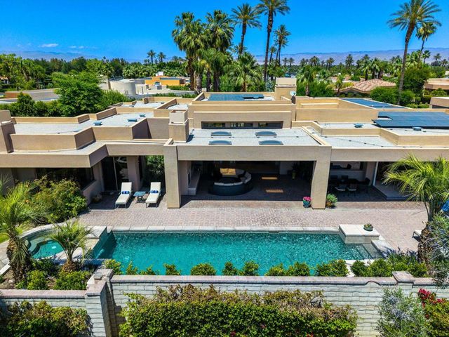155 Waterford Circle, Rancho Mirage, CA 92270