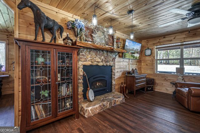 245 Panther Hill Road, Murphy, NC 28906