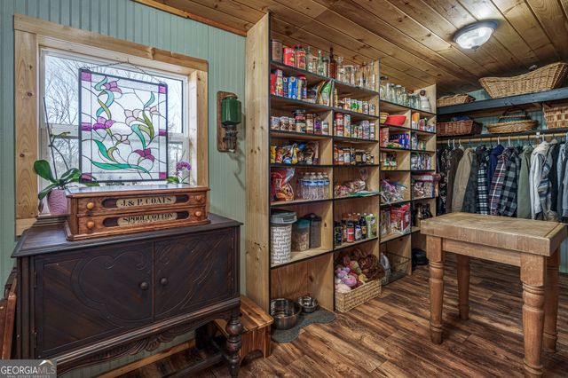 245 Panther Hill Road, Murphy, NC 28906