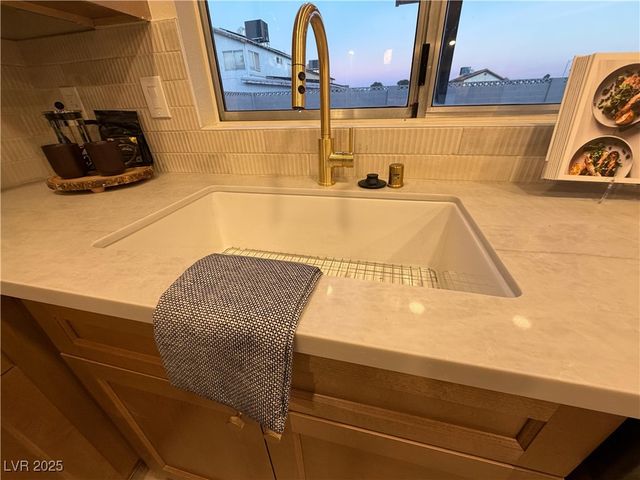 3944 Belhaven Street, Las Vegas, NV 89147