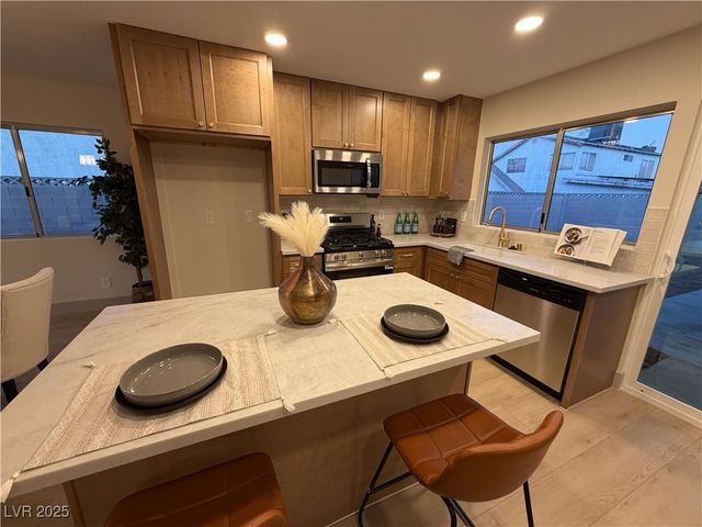 3944 Belhaven Street, Las Vegas, NV 89147