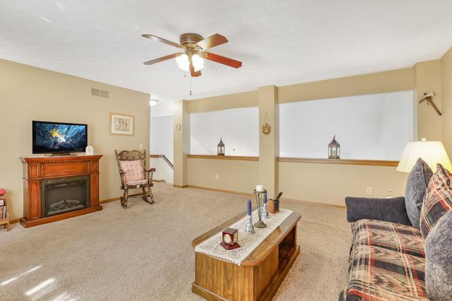 6324 Rossmore Lane, Canal Winchester, OH 43110