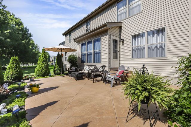 6324 Rossmore Lane, Canal Winchester, OH 43110