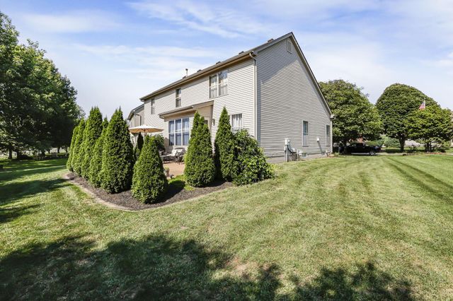 6324 Rossmore Lane, Canal Winchester, OH 43110