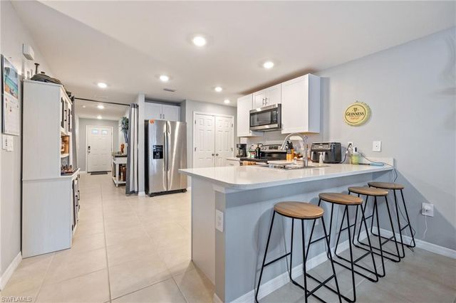 5014 Dania CIR, Labelle, FL 33935