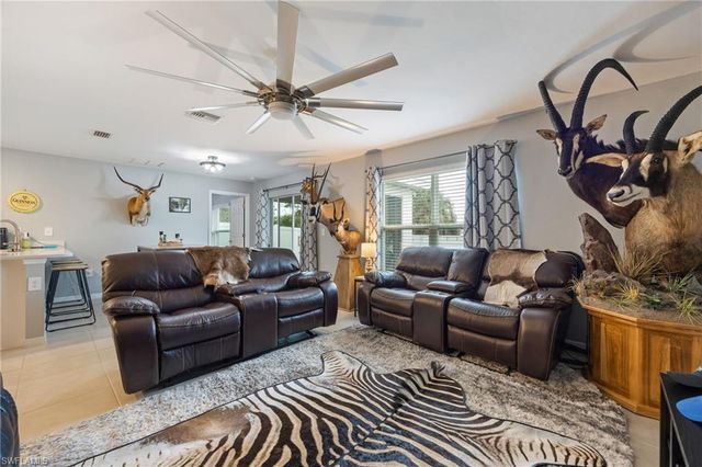 5014 Dania CIR, Labelle, FL 33935