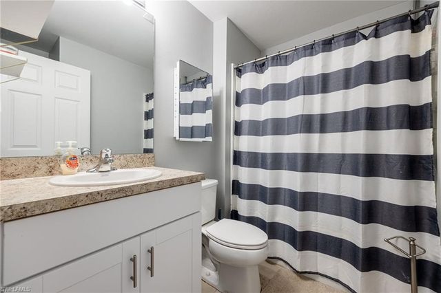 5014 Dania CIR, Labelle, FL 33935