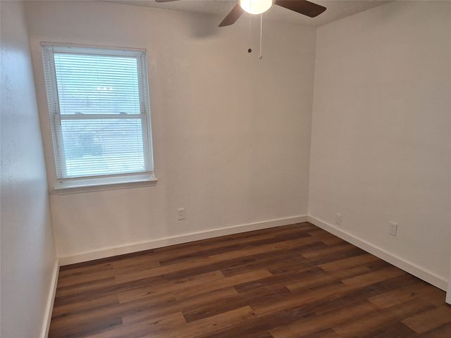 111 E Rogers Street 7, Arlington, TX 76011