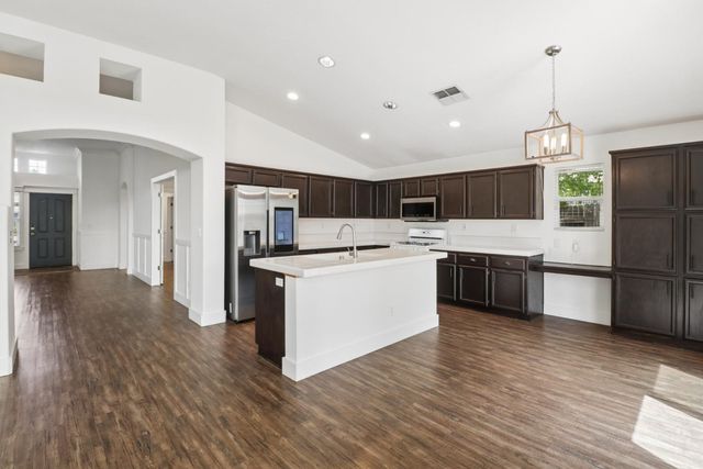 10064 Oglethorpe Way, Elk Grove, CA 95624