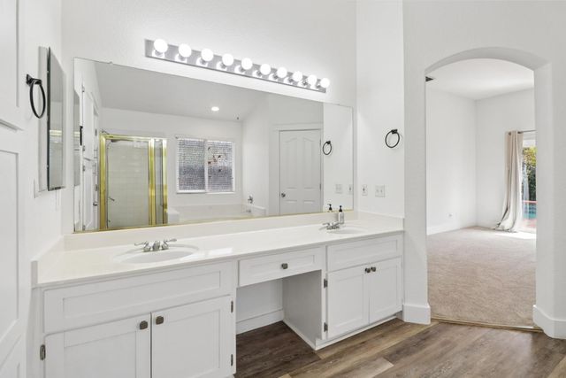 10064 Oglethorpe Way, Elk Grove, CA 95624
