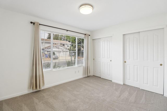 10064 Oglethorpe Way, Elk Grove, CA 95624