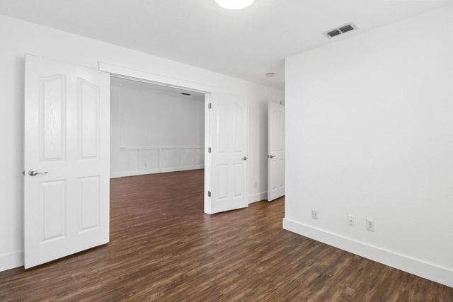10064 Oglethorpe Way, Elk Grove, CA 95624