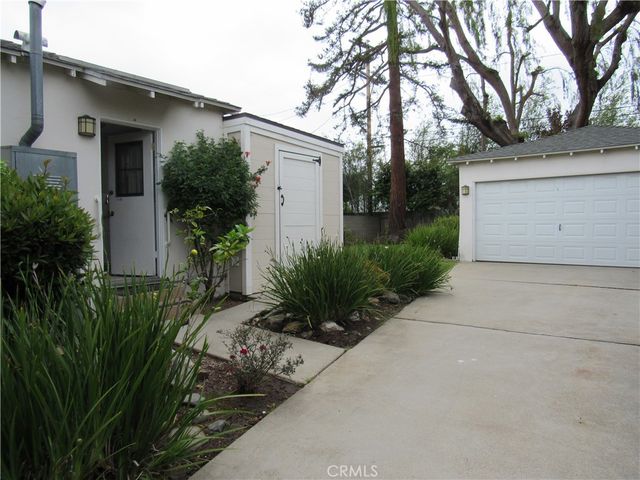 6553 W 82nd, Los Angeles, CA 90045
