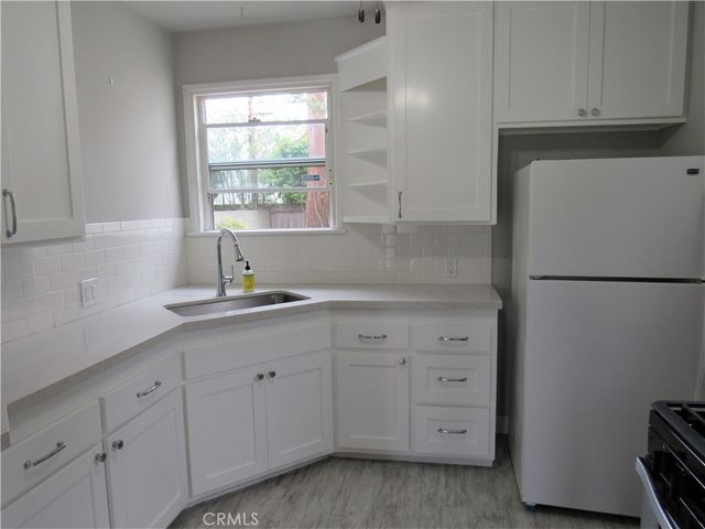 6553 W 82nd, Los Angeles, CA 90045