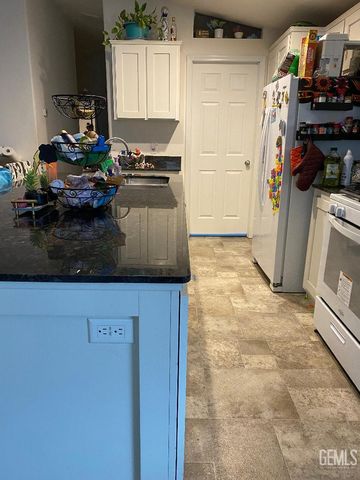 318 Nita Lane, Bakersfield, CA 93308