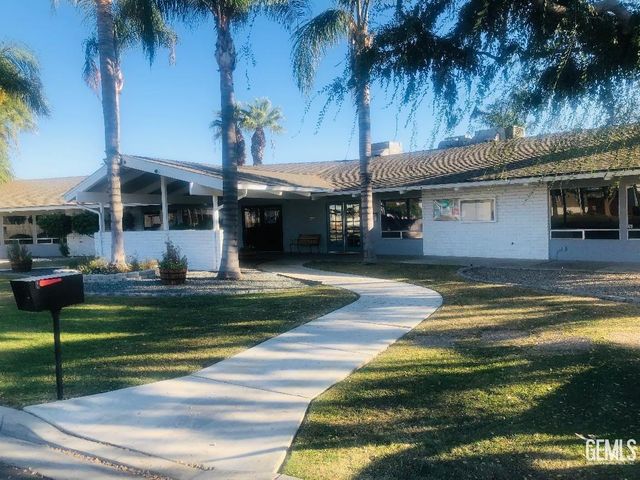 318 Nita Lane, Bakersfield, CA 93308