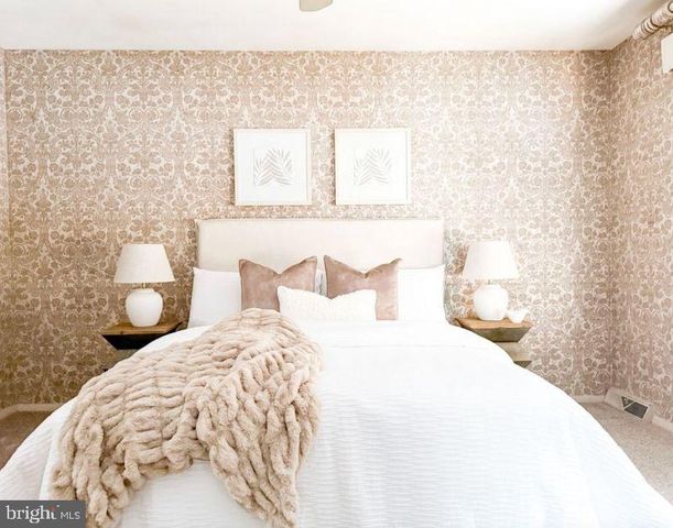 4536 CUSTER TER, Harrisburg, PA 17110