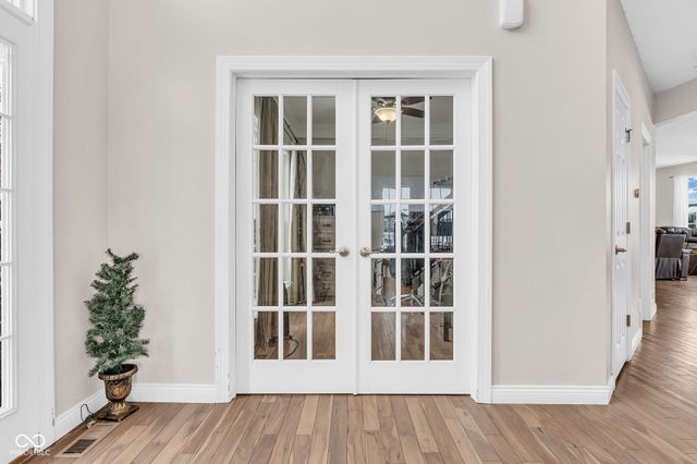 5766 Somerset Boulevard, Bargersville, IN 46106