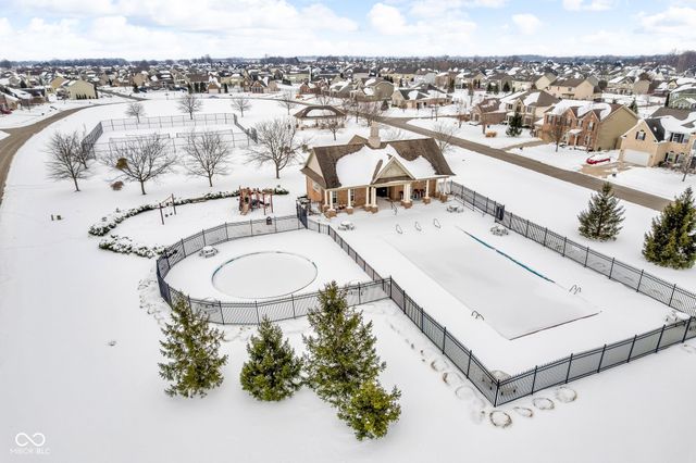 5766 Somerset Boulevard, Bargersville, IN 46106