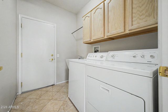 15815 W WILDFLOWER Drive, Surprise, AZ 85374