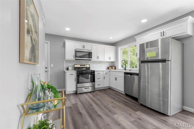 12270 Winterset Drive, Florissant, MO 63033