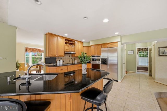 4930 BRAMHOPE LN, Ellicott City, MD 21043