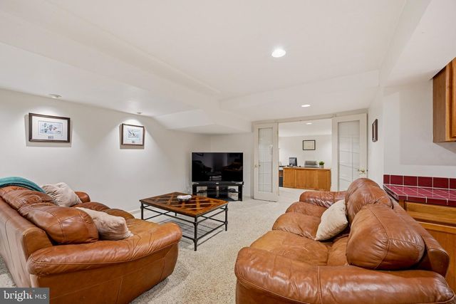 4930 BRAMHOPE LN, Ellicott City, MD 21043