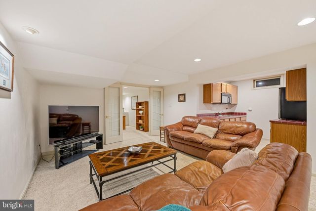 4930 BRAMHOPE LN, Ellicott City, MD 21043