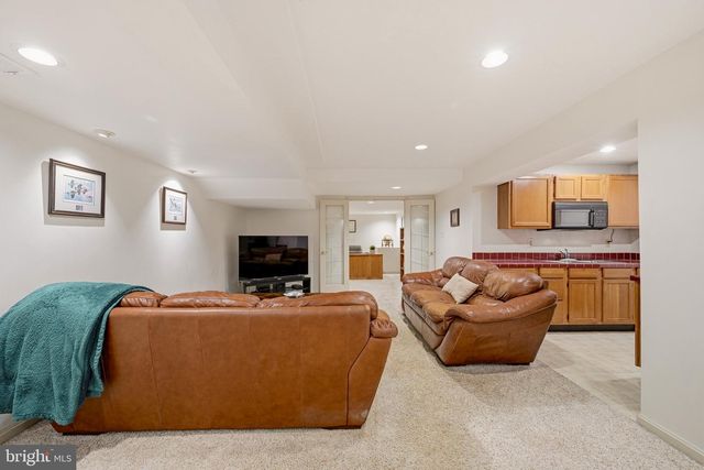 4930 BRAMHOPE LN, Ellicott City, MD 21043
