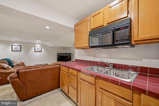 4930 BRAMHOPE LN, Ellicott City, MD 21043