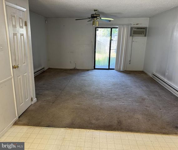 433 LA CASCATA TNHS, Clementon, NJ 08021