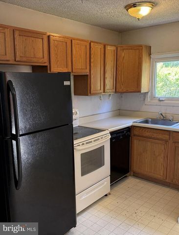 433 LA CASCATA TNHS, Clementon, NJ 08021
