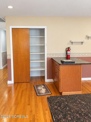 22 Biabou Drive, Toms River, NJ 08757
